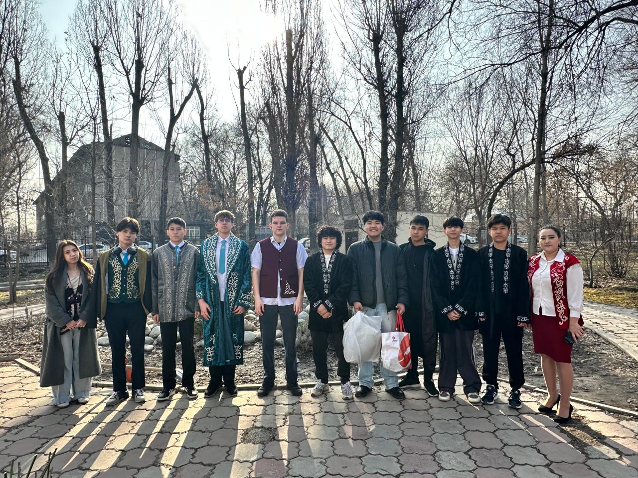 ЖАҢАРУ КҮНІ